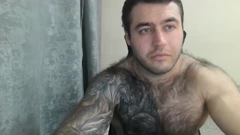 Snapshot of aaron_royal chatting on September 28, 5:11 pm Davin tayl online show from September 28, 5:11 pm