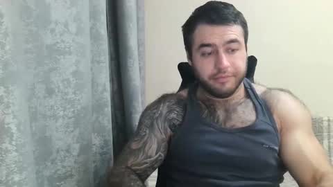 Snapshot of aaron_royal chatting on October 5, 5:28 pm Davin tayl online show from October 5, 5:28 pm