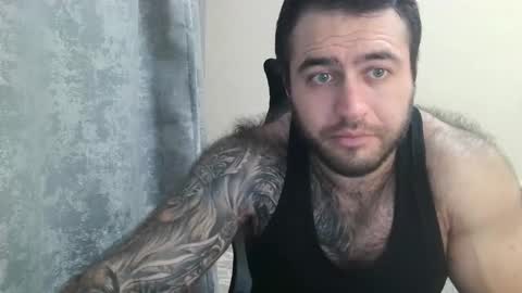 Snapshot of aaron_royal chatting on October 9, 4:45 pm Davin tayl online show from October 9, 4:45 pm
