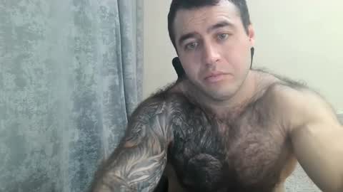 Snapshot of aaron_royal chatting on September 23, 5:45 pm Davin tayl online show from September 23, 5:45 pm