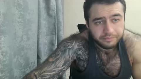 Snapshot of aaron_royal chatting on October 3, 4:45 pm Davin tayl online show from October 3, 4:45 pm
