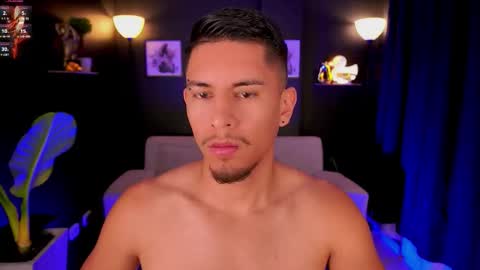 Snapshot of aaronfox_ chatting on September 9, 1:43 pm AARON online show from September 9, 1:43 pm