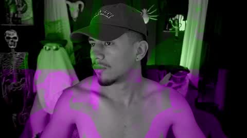 AARON  online show from October 19, 12:30 pm