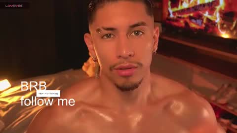 AARON  online show from June 21, 7:58 am