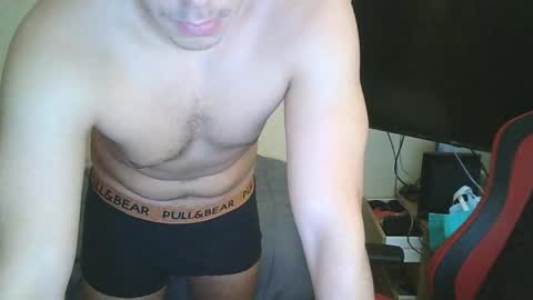 aaronlavine online show from November 19, 3:56 pm