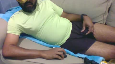 Naked Gentleman online show from December 2, 3:56 pm