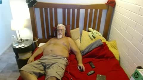 Snapshot of abigspermdonor chatting on October 24, 7:59 pm abigspermdonor online show from October 24, 7:59 pm