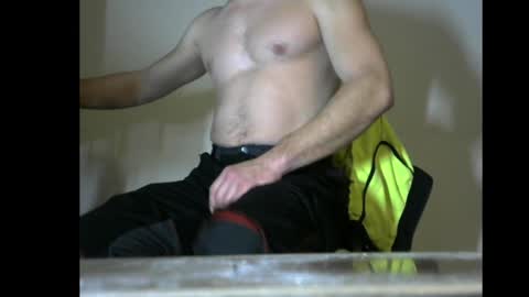 Snapshot of ablaziz55623 chatting on December 6, 9:35 pm ablaziz55623 online show from December 6, 9:35 pm