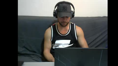 Snapshot of ablaziz55623 chatting on September 10, 6:39 pm ablaziz55623 online show from September 10, 6:39 pm