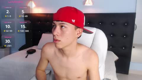 Snapshot of abraham_horny18 chatting on October 13, 8:37 pm abraham_horny18 online show from October 13, 8:37 pm