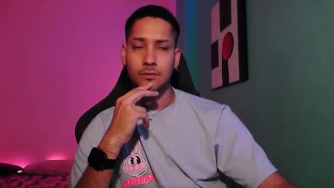 abruptoinusual online show from November 17, 10:18 am