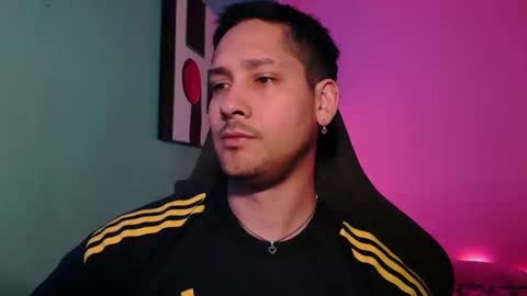 abruptoinusual online show from November 24, 10:27 am