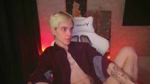 Nick online show from October 24, 4:42 pm