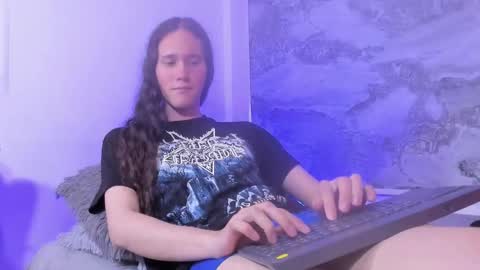 Snapshot of abyss_king chatting on September 21, 8:31 pm abyss_king online show from September 21, 8:31 pm