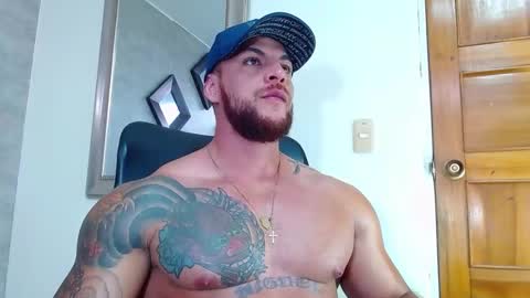 Snapshot of ace_owens chatting on January 7, 8:21 pm ace_owens online show from January 7, 8:21 pm