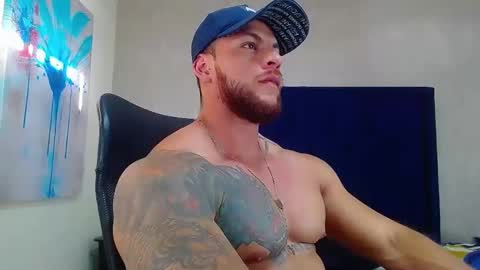 Snapshot of ace_owens chatting on February 28, 10:06 pm ace_owens online show from February 28, 10:06 pm