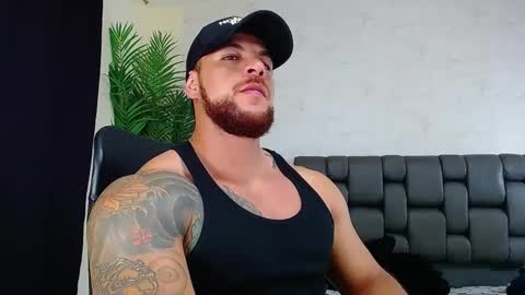 Snapshot of ace_owens chatting on December 6, 9:35 pm ace_owens online show from December 6, 9:35 pm
