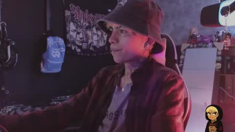 Acid Milo online show from February 10, 5:50 pm