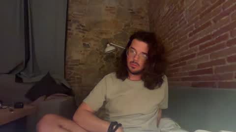 acroberts88 online show from January 19, 4:37 am