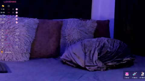 Snapshot of adam_bouton chatting on February 7, 11:03 pm Adam online show from February 7, 11:03 pm