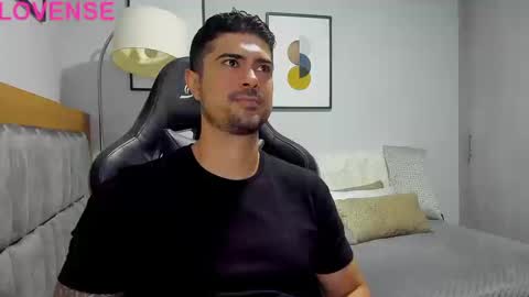 Snapshot of adam_clarke chatting on September 29, 11:55 pm adam clarke online show from September 29, 11:55 pm