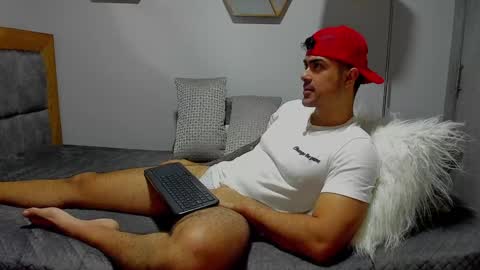 Snapshot of adam_clarke chatting on January 14, 1:38 pm adam clarke online show from January 14, 1:38 pm