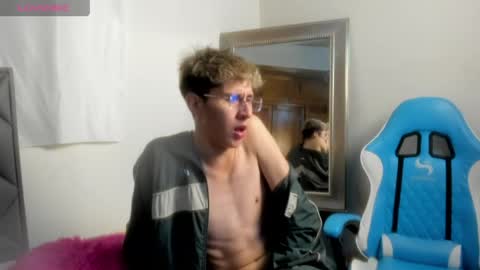 Adam online show from April 8, 7:19 am