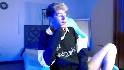 Adam online show from April 21, 1:42 am