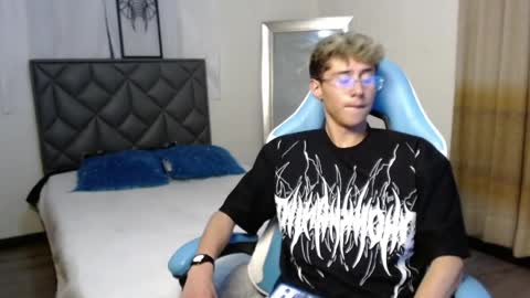 Adam online show from April 12, 2:04 am