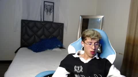 Adam online show from April 11, 4:52 am