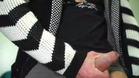 adam_fucks online show from December 17, 4:09 am