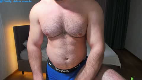 Snapshot of adam_muscle_ chatting on February 4, 3:04 pm Adam online show from February 4, 3:04 pm