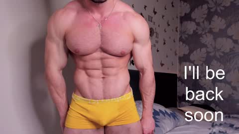 Snapshot of adam_muscle_ chatting on March 5, 10:44 pm Adam online show from March 5, 10:44 pm