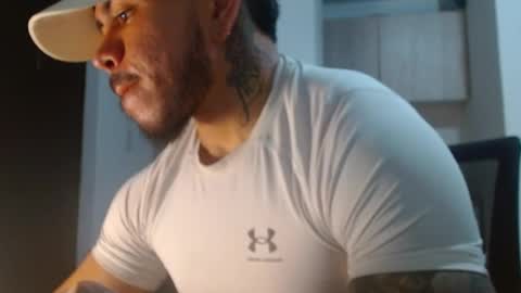 adam shilder7 online show from June 5, 12:59 am
