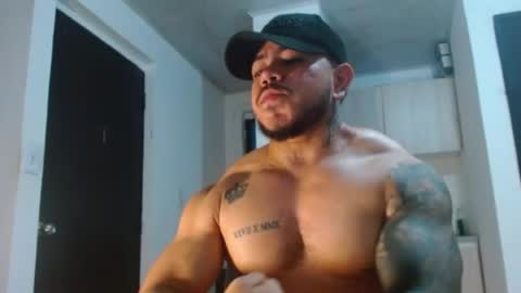adam shilder7 online show from May 10, 6:04 am