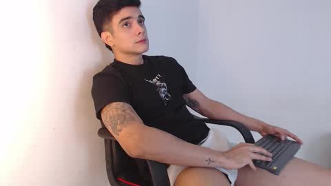 jhoan online show from November 2, 6:28 am