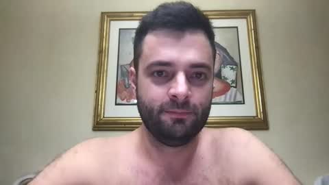 Snapshot of adamagreen99 chatting on October 14, 6:15 pm Alberto online show from October 14, 6:15 pm