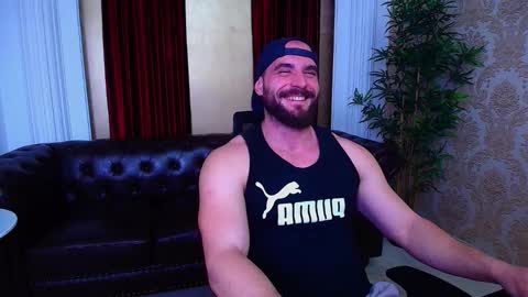 Snapshot of adamjameson chatting on October 28, 6:05 am AdamJameson online show from October 28, 6:05 am