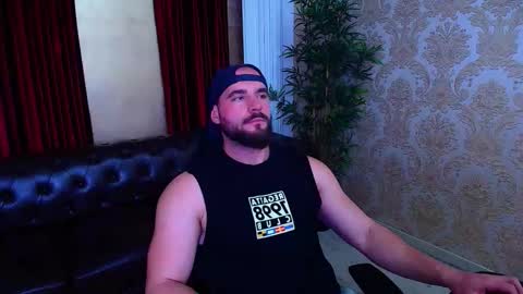 Snapshot of adamjameson chatting on October 14, 7:15 am AdamJameson online show from October 14, 7:15 am