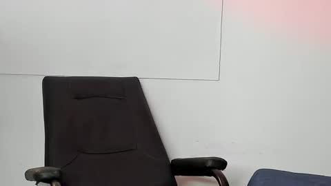 adan online show from February 19, 11:14 pm