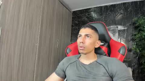 Adan Sin online show from June 13, 5:33 pm