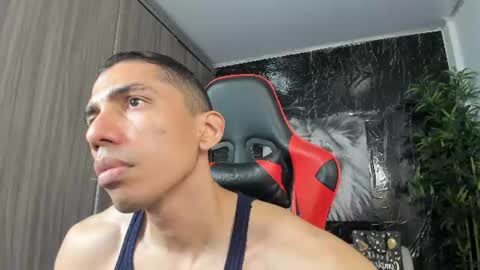 Adan Sin online show from June 23, 5:05 pm