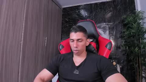Adan Sin online show from June 22, 4:22 pm