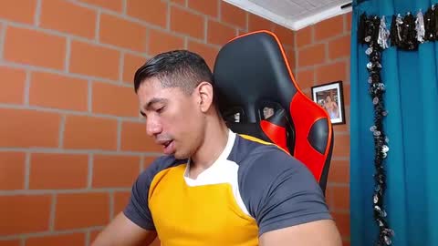 Snapshot of adan_sin1 chatting on January 2, 4:13 pm Adan Sin online show from January 2, 4:13 pm