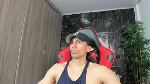 Adan Sin online show from June 27, 3:39 pm