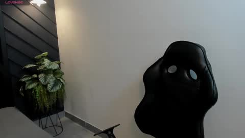 Snapshot of adbel_sady chatting on March 12, 11:09 am adbel sady online show from March 12, 11:09 am