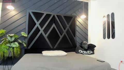 Snapshot of adbel_sady chatting on March 11, 11:23 am adbel sady online show from March 11, 11:23 am