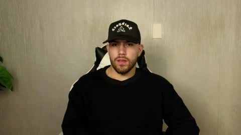 Ades online show from October 21, 12:08 pm