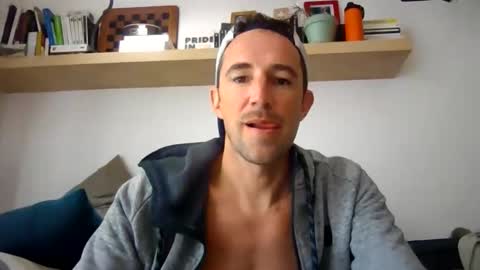 adibou13 online show from March 16, 1:15 pm