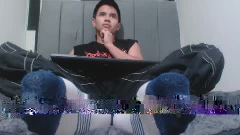 adonis_latin_19 online show from May 5, 3:52 am